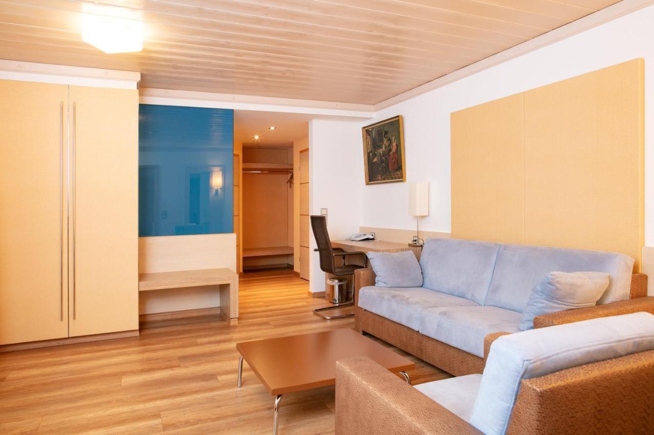 Hotel Groenenbach 3*